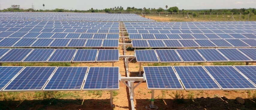 Why Switching to Solar power makes sense for Data Centers in Uttar Pradesh, Maharashtra
